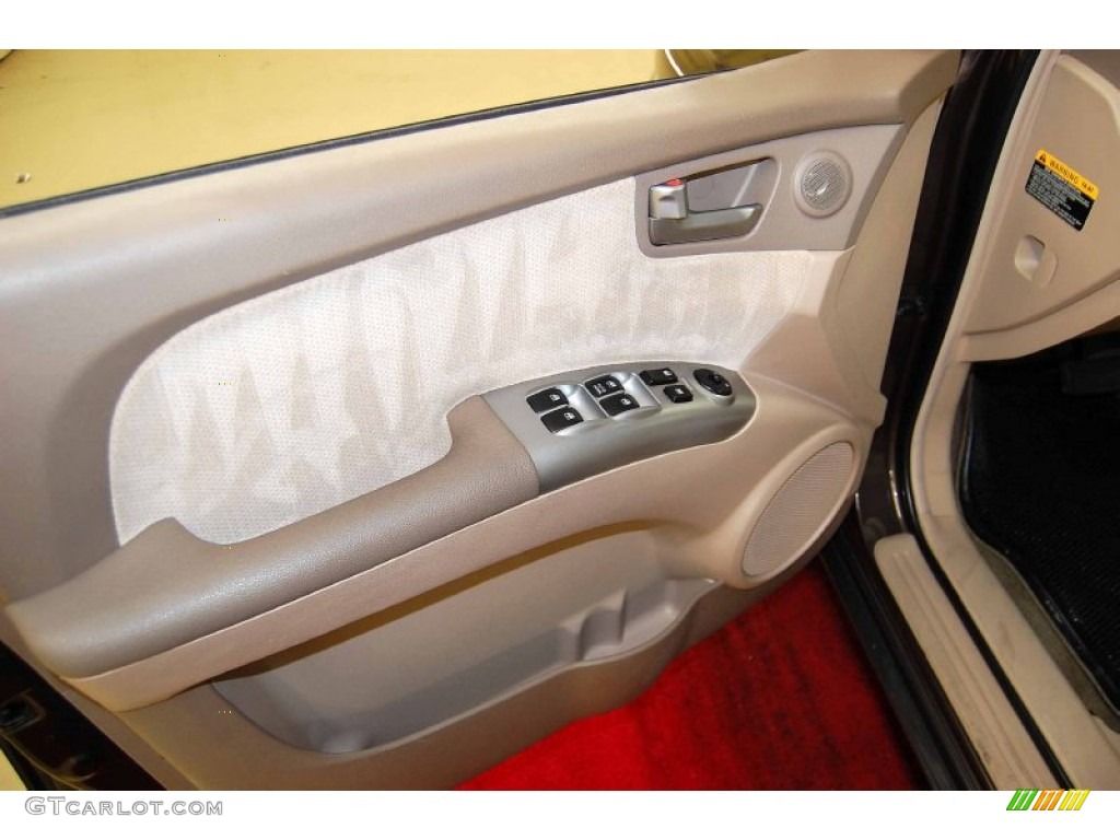2006 Kia Sportage EX V6 Beige Door Panel Photo #66778952