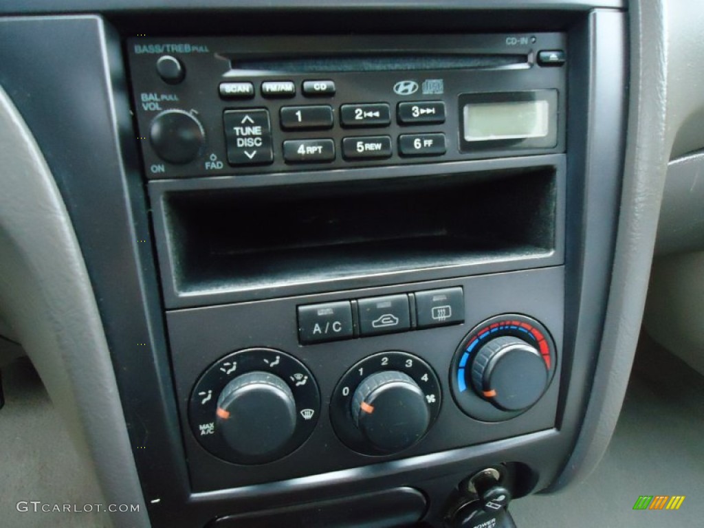 2006 Elantra GLS Sedan - Champagne Beige / Beige photo #20