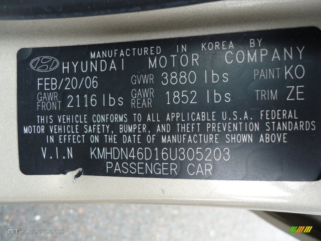 2006 Elantra GLS Sedan - Champagne Beige / Beige photo #25