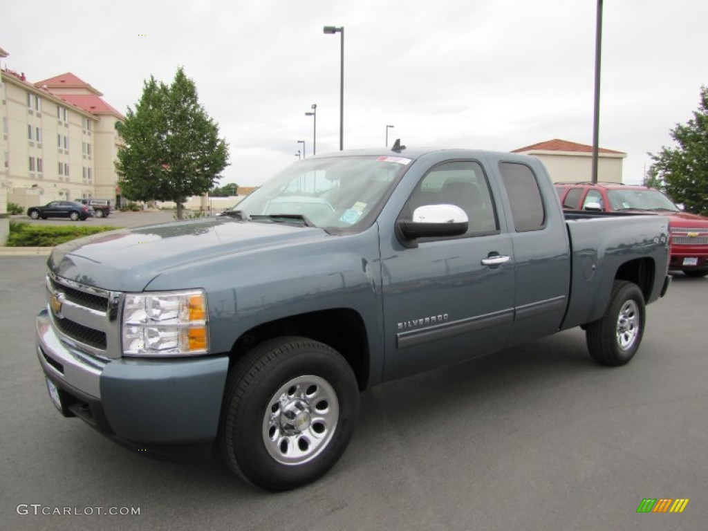 2011 Silverado 1500 LS Extended Cab 4x4 - Blue Granite Metallic / Dark Titanium photo #3