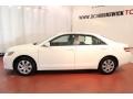 Super White - Camry LE Photo No. 5