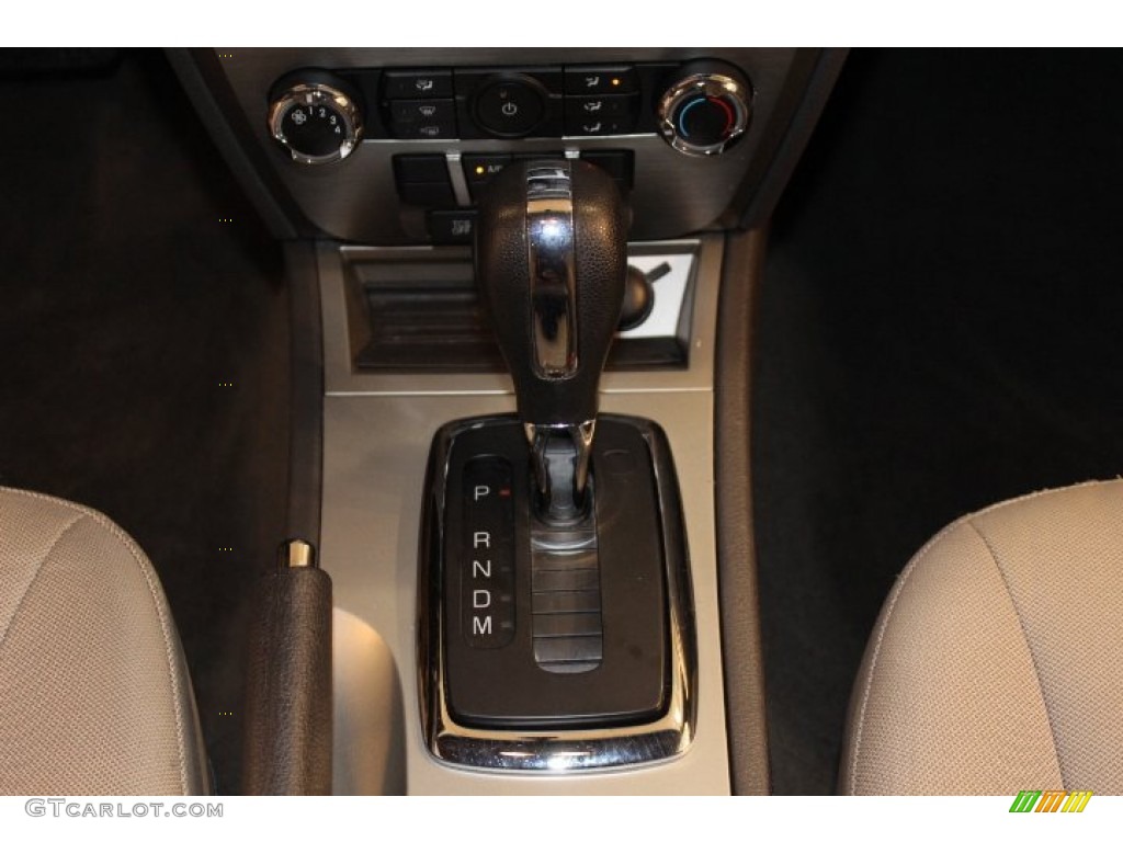 2011 Fusion SE V6 - White Suede / Medium Light Stone photo #13