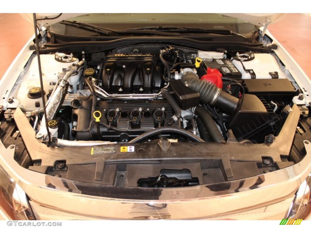 2011 Fusion SE V6 - White Suede / Medium Light Stone photo #22