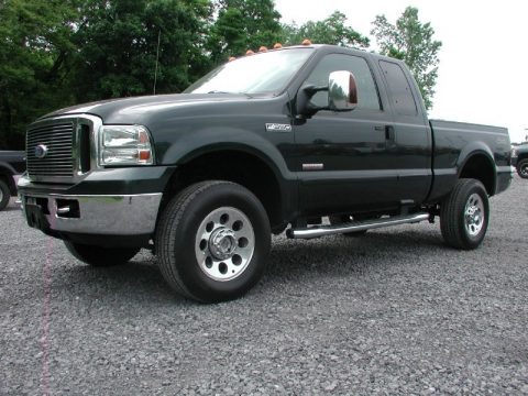 2006 Ford F350 Super Duty XLT SuperCab 4x4 Data, Info and Specs