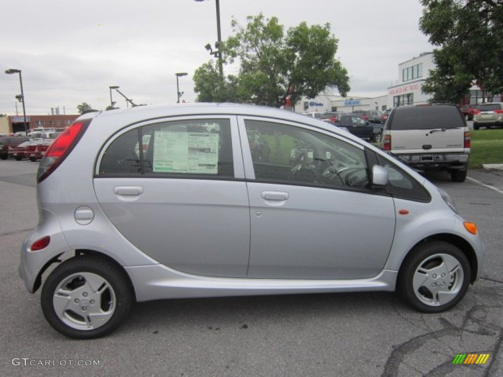 Cool Silver 2012 Mitsubishi i-MiEV SE Exterior Photo #66791202