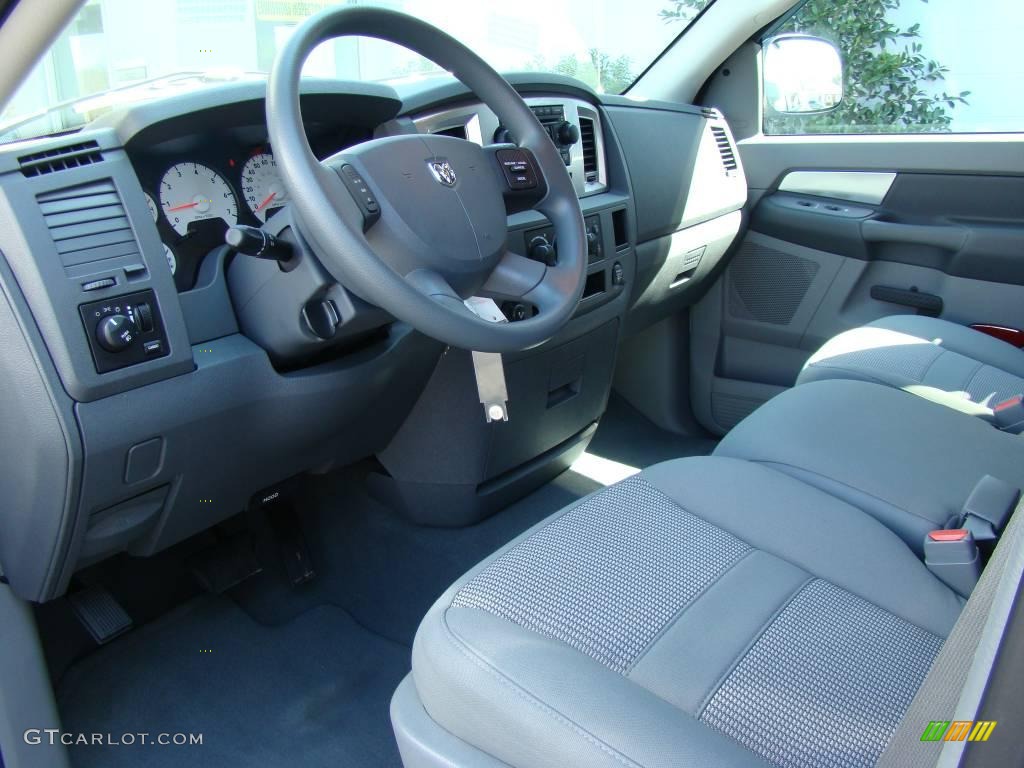 2007 Ram 1500 ST Quad Cab 4x4 - Bright Silver Metallic / Medium Slate Gray photo #10