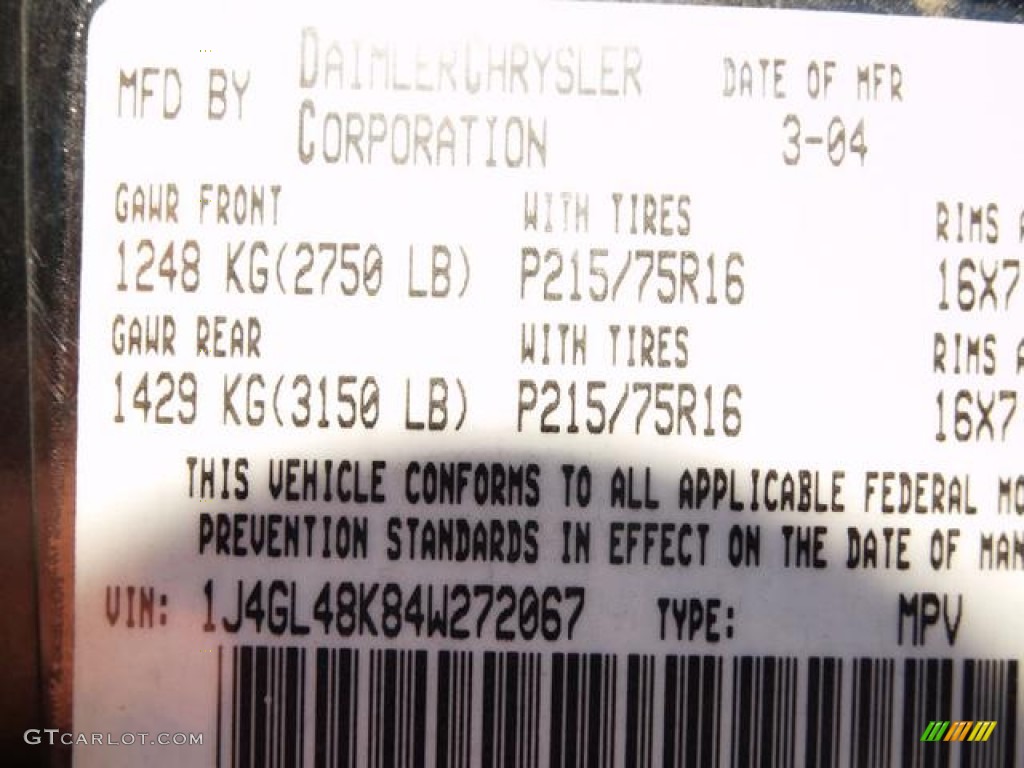 2004 Liberty Sport 4x4 - Black Clearcoat / Dark Slate Gray photo #16