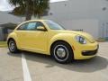 2012 Saturn Yellow Volkswagen Beetle 2.5L  photo #1