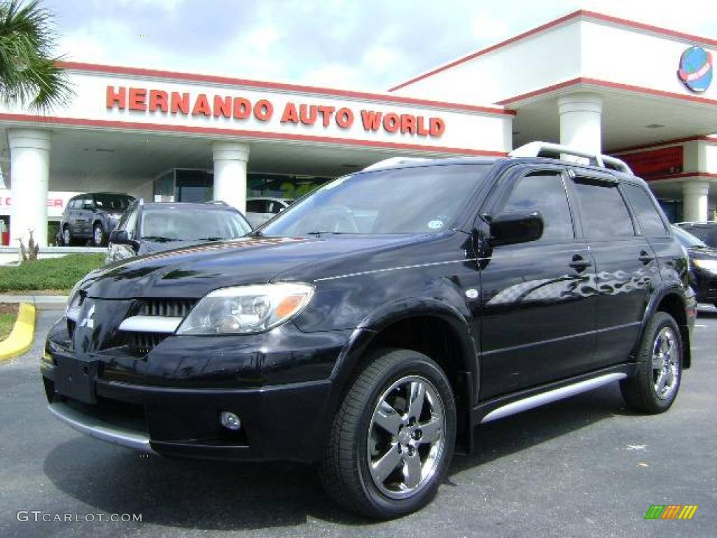 2006 Outlander SE - Labrador Black Pearl / Charcoal photo #1