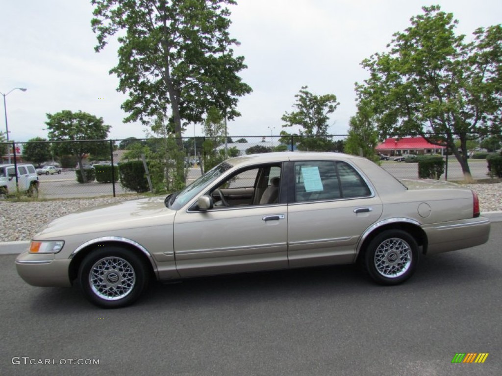 2000 Grand Marquis GS - Harvest Gold Metallic / Medium Parchment photo #4