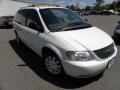 Stone White 2001 Chrysler Town & Country LXi