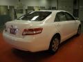 Super White - Camry LE Photo No. 21