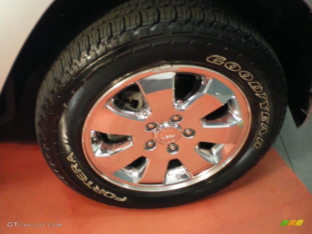 2008 Grand Cherokee Limited 4x4 - Bright Silver Metallic / Dark Slate Gray/Light Graystone photo #31