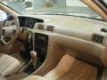 2000 Cashmere Beige Metallic Toyota Camry LE  photo #25