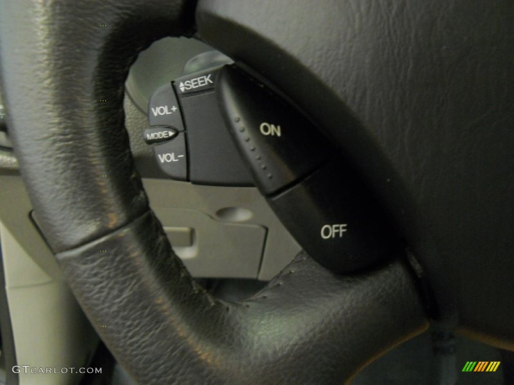2005 Focus ZX4 SES Sedan - Pitch Black / Dark Flint/Light Flint photo #6