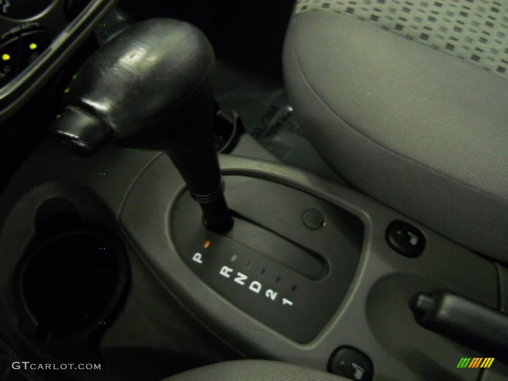 2005 Focus ZX4 SES Sedan - Pitch Black / Dark Flint/Light Flint photo #9
