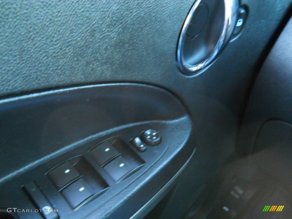 2011 HHR LT - Cyber Gray Metallic / Gray photo #7