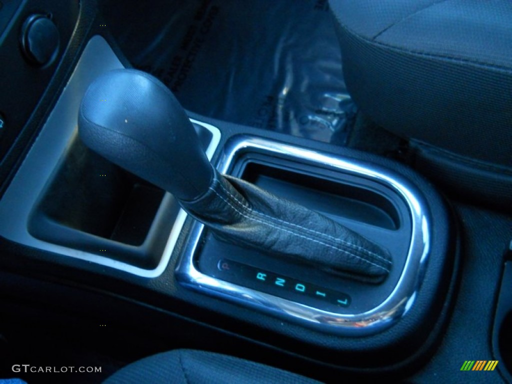 2011 HHR LT - Cyber Gray Metallic / Gray photo #8