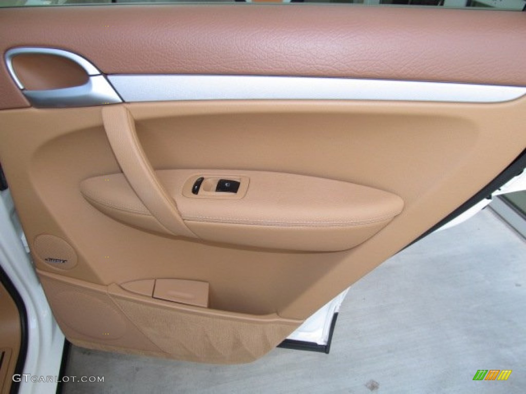 2008 Porsche Cayenne Tiptronic Havanna/Sand Beige Door Panel Photo #66813220