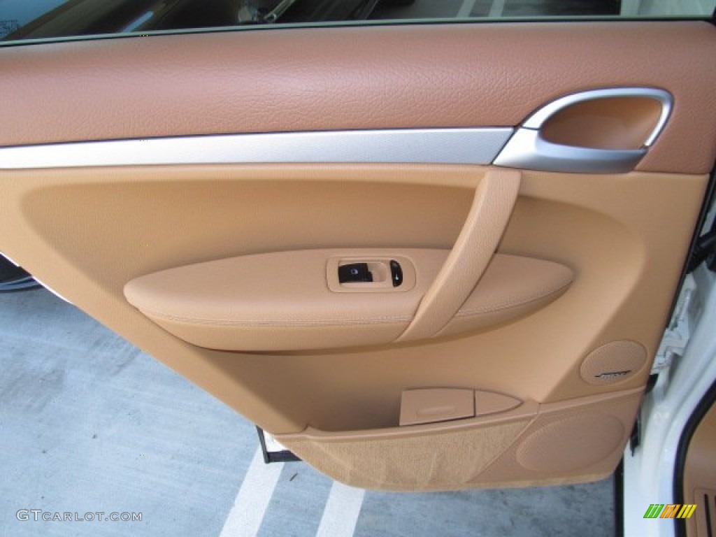 2008 Porsche Cayenne Tiptronic Havanna/Sand Beige Door Panel Photo #66813229