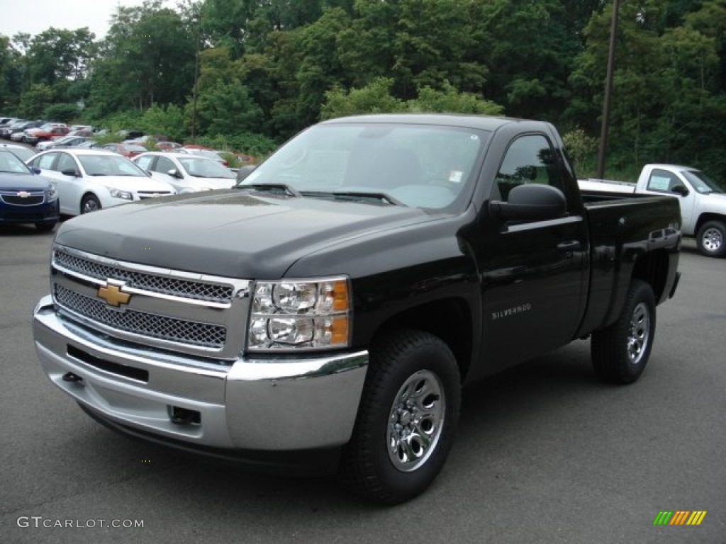 2012 Silverado 1500 LS Regular Cab 4x4 - Black / Dark Titanium photo #4