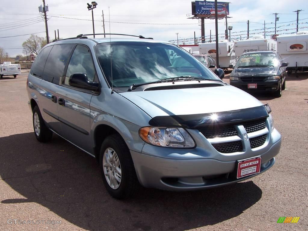 2004 Grand Caravan SE - Butane Blue Pearl / Medium Slate Gray photo #25