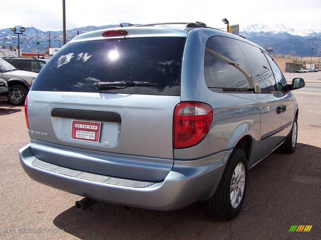 2004 Grand Caravan SE - Butane Blue Pearl / Medium Slate Gray photo #26