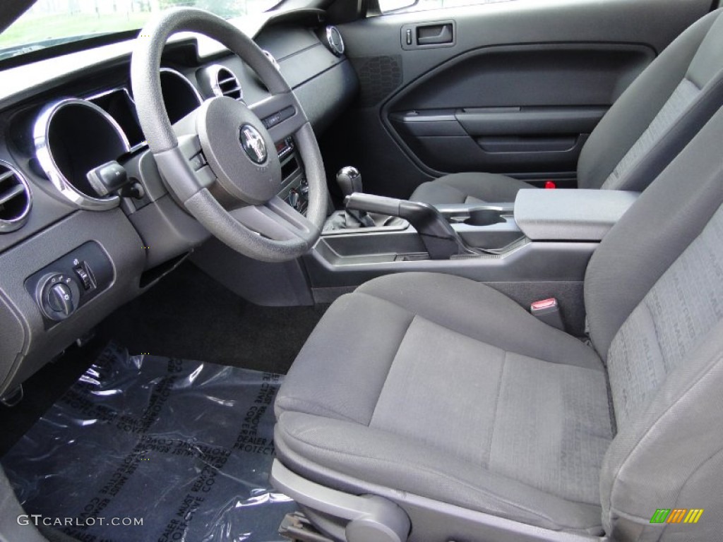 2007 Mustang V6 Deluxe Coupe - Black / Dark Charcoal photo #11