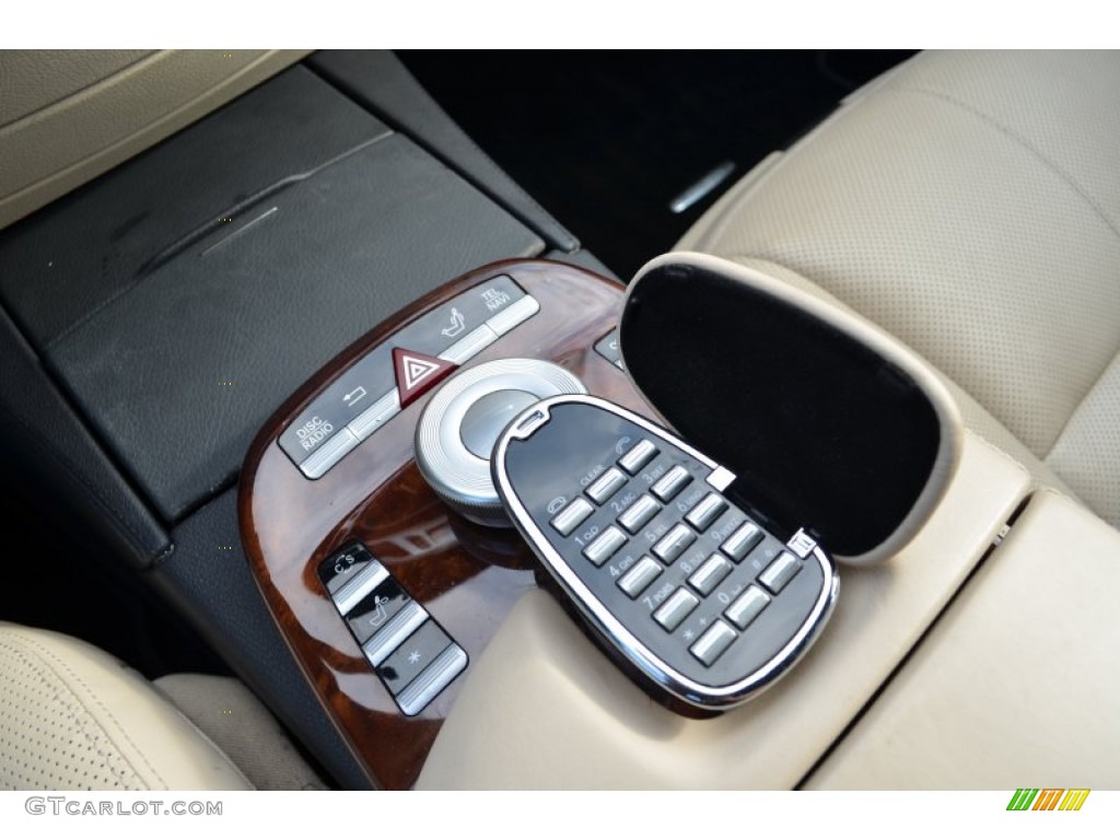 2007 Mercedes-Benz S 550 4Matic Sedan Controls Photo #66816745