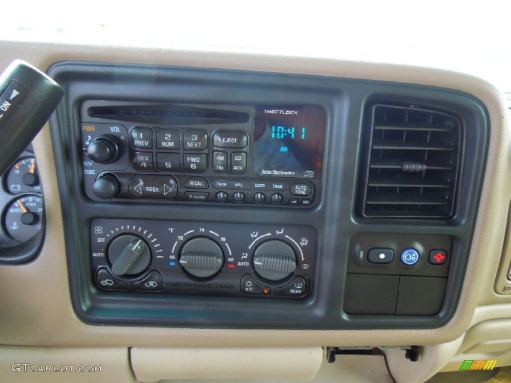 2002 Chevrolet Tahoe LT 4x4 Controls Photo #66817810