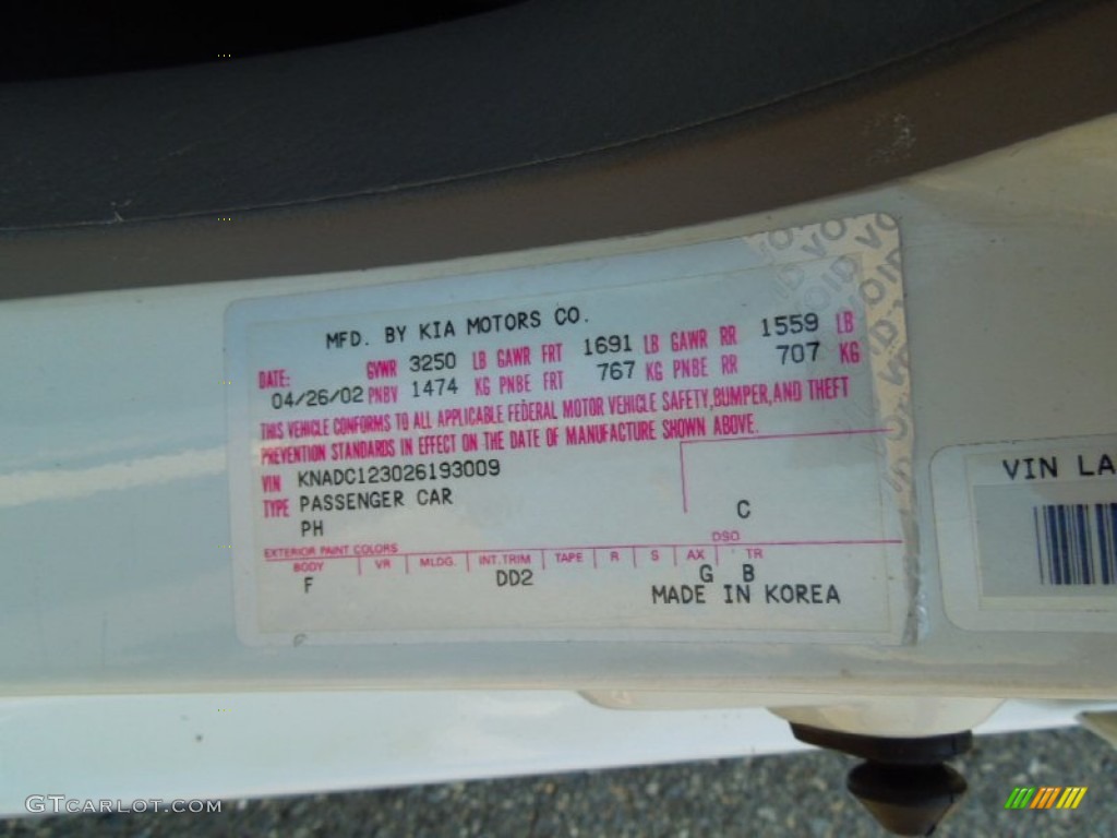 2002 Rio Sedan - Polar White / Gray photo #7