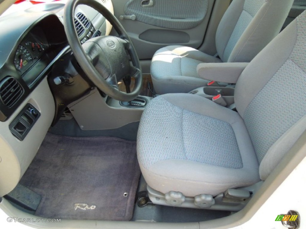 2002 Rio Sedan - Polar White / Gray photo #8