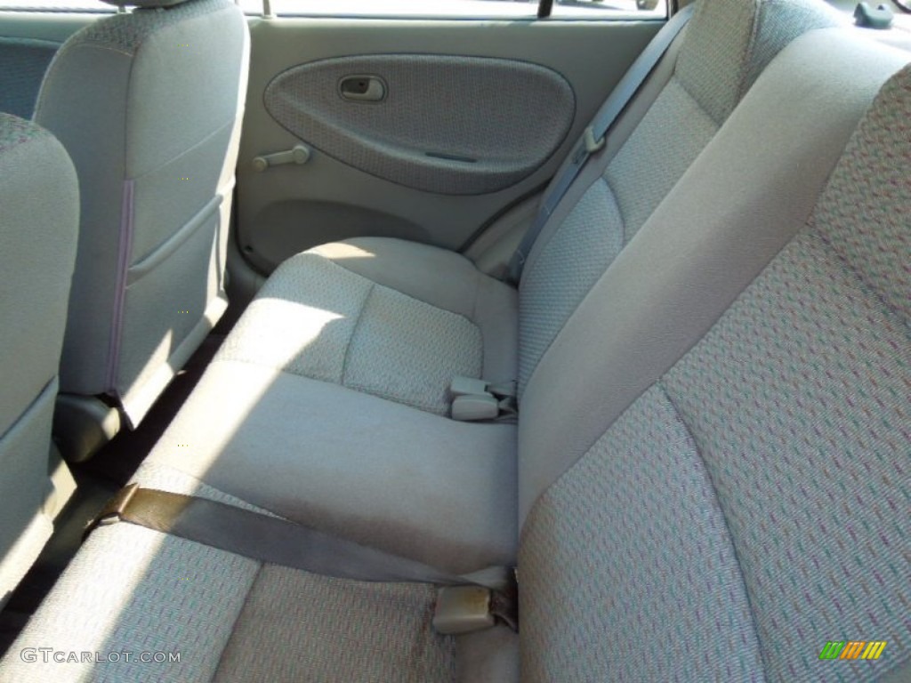 2002 Rio Sedan - Polar White / Gray photo #15
