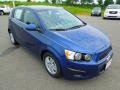 Blue Topaz Metallic - Sonic LT Hatch Photo No. 2
