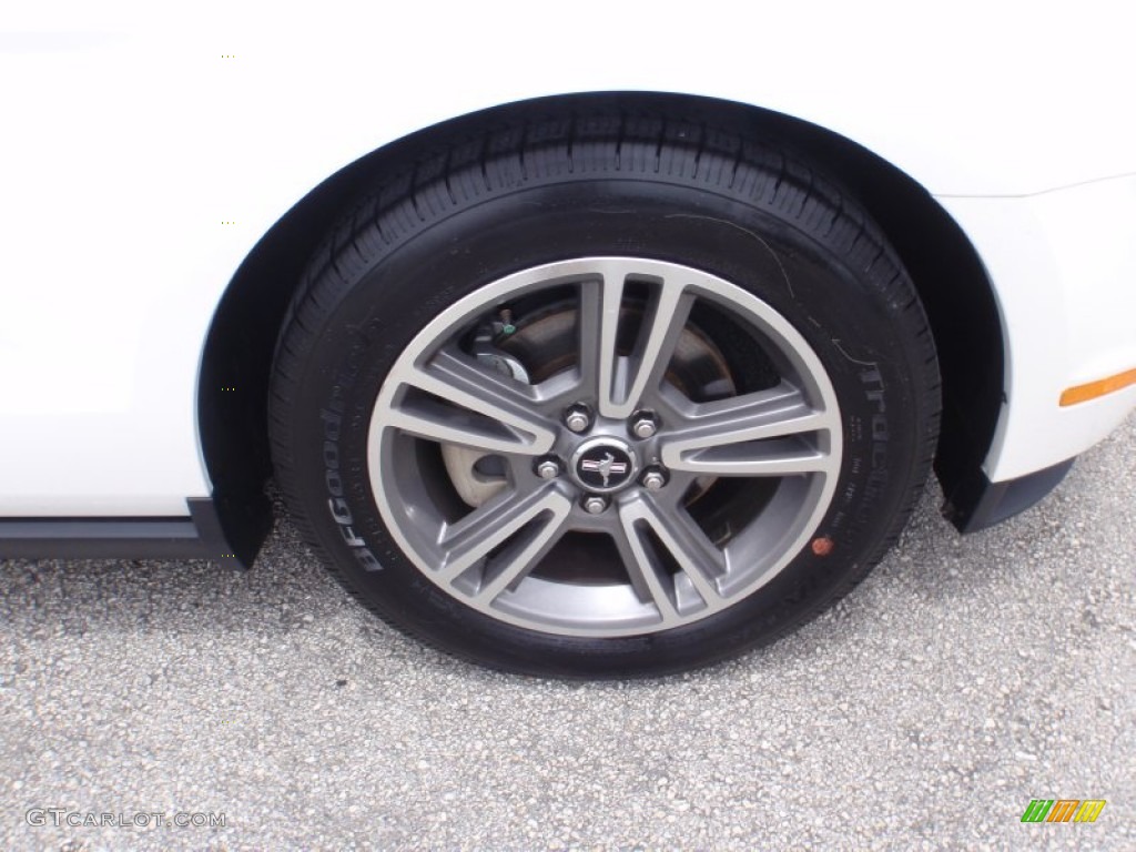 2010 Ford Mustang V6 Premium Convertible Wheel Photo #66821450