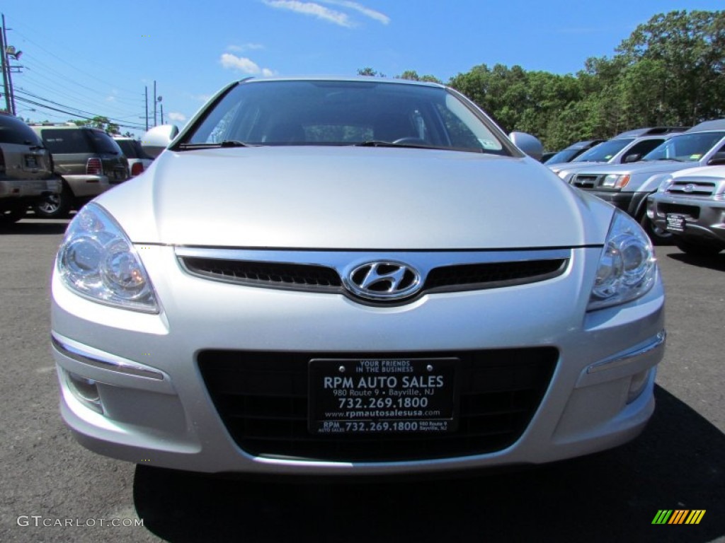2009 Elantra Touring - Quicksilver / Black photo #2