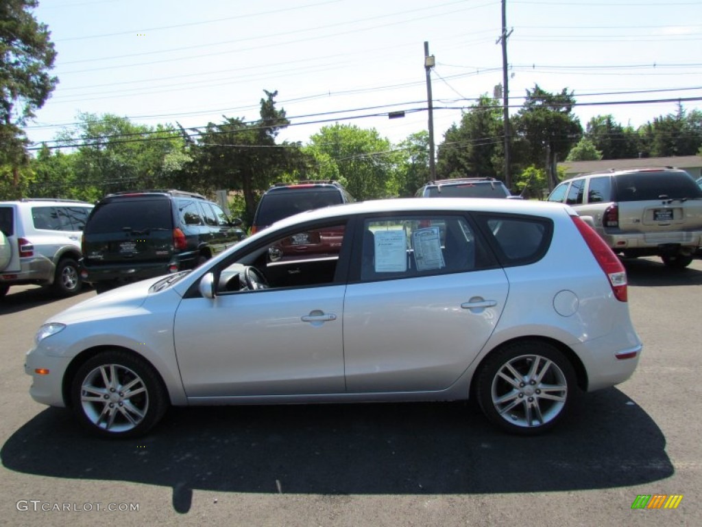 2009 Elantra Touring - Quicksilver / Black photo #12