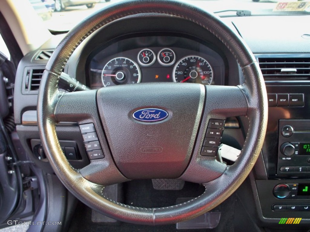 2006 Ford Fusion SEL Charcoal Black Steering Wheel Photo #66823415