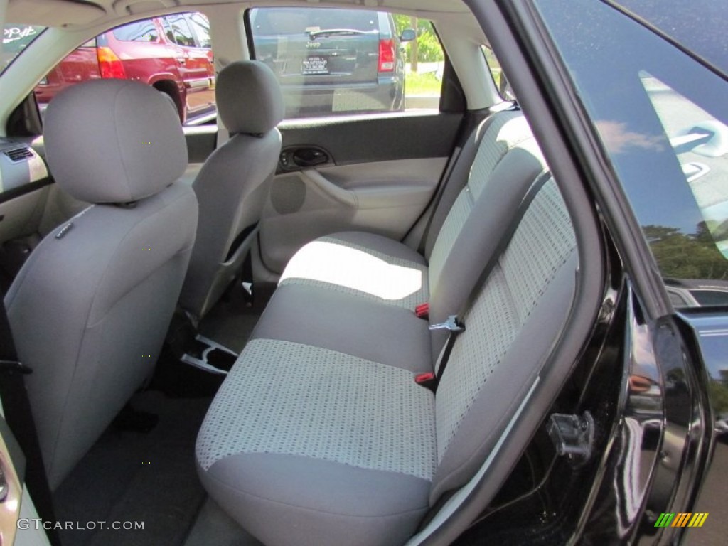 2007 Ford Focus ZX4 SE Sedan Rear Seat Photo #66823661