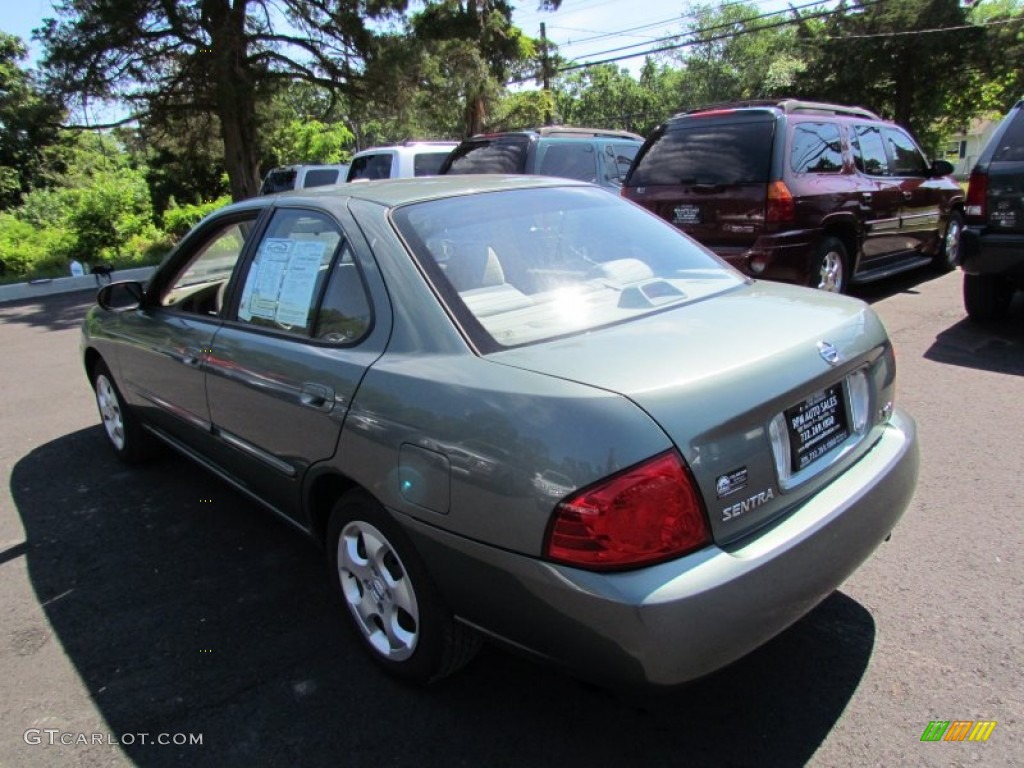 2005 Sentra 1.8 S - Jaded Green / Taupe photo #10
