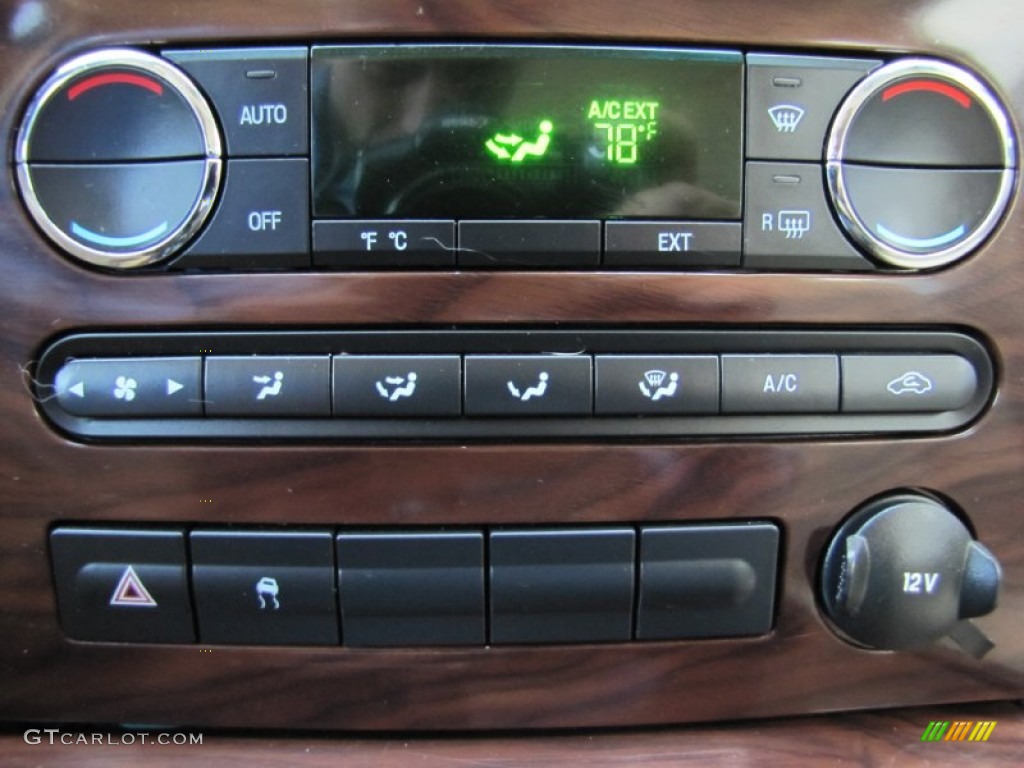 2009 Ford Taurus SEL AWD Controls Photo #66828518
