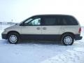 1999 Champagne Pearl Dodge Caravan LE  photo #5