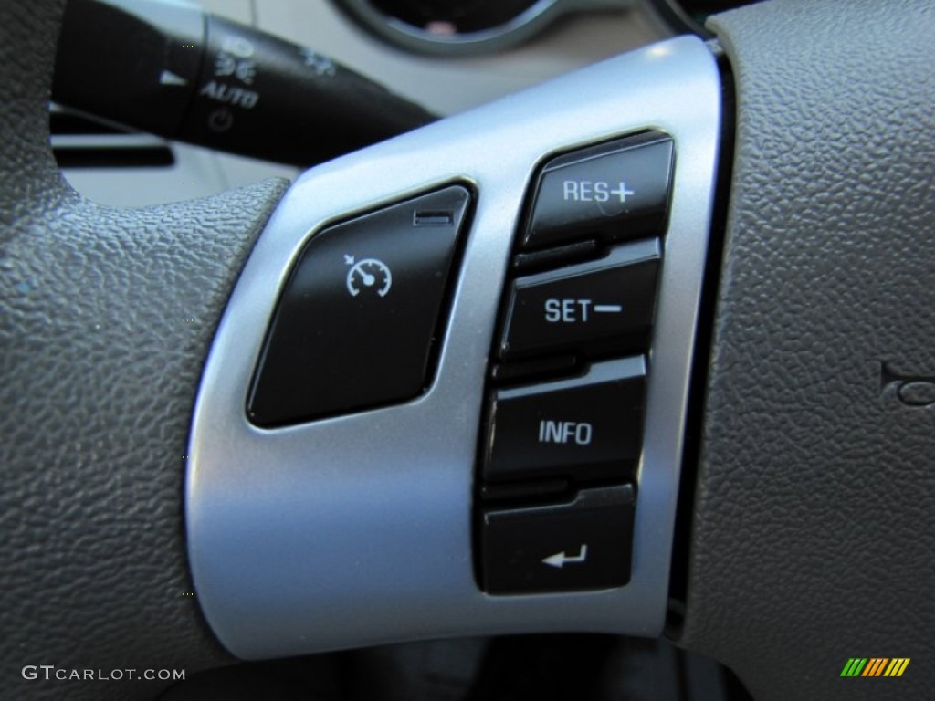 2008 Chevrolet Malibu LS Sedan Controls Photo #66829322