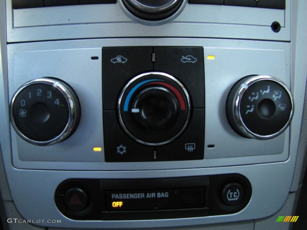 2008 Chevrolet Malibu LS Sedan Controls Photo #66829391