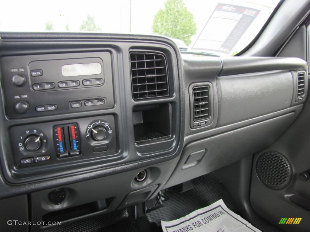 2006 Silverado 1500 Work Truck Regular Cab - Silver Birch Metallic / Dark Charcoal photo #13