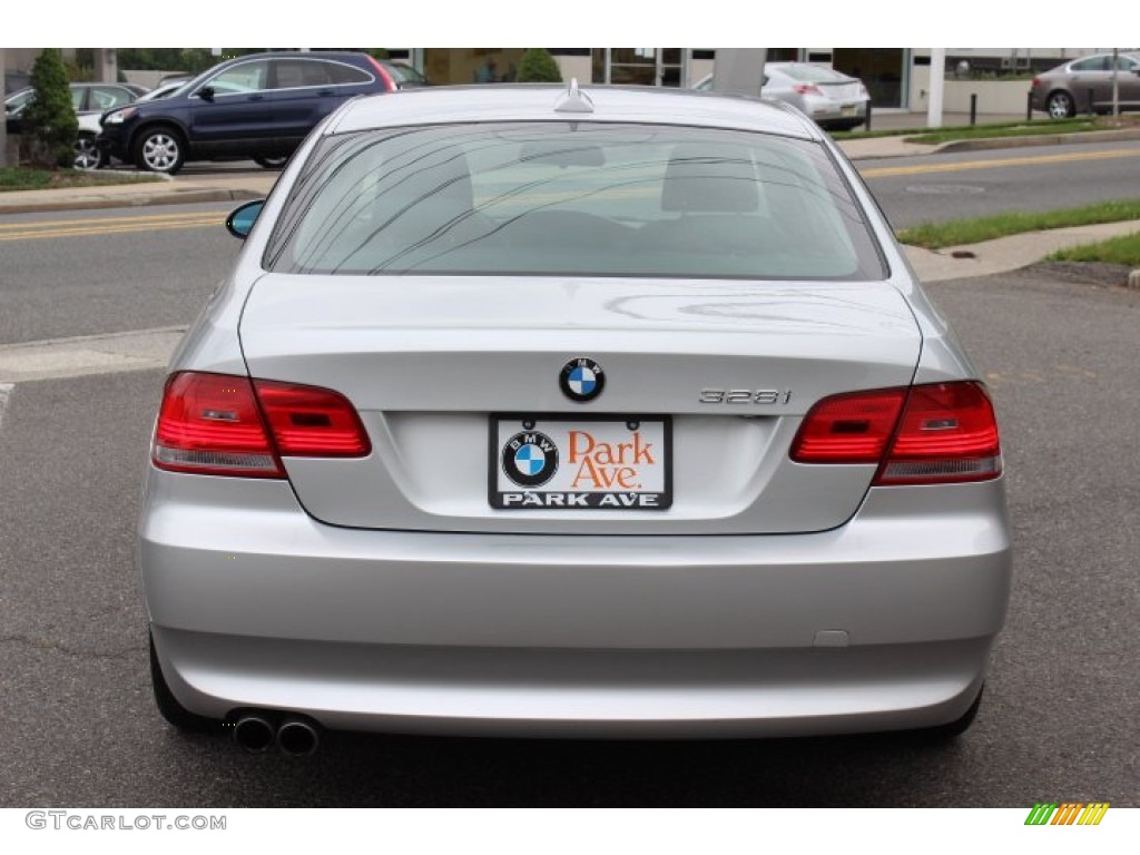 2009 3 Series 328xi Coupe - Titanium Silver Metallic / Black photo #6