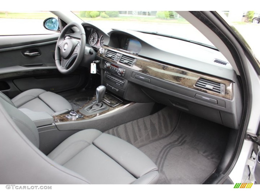 2009 3 Series 328xi Coupe - Titanium Silver Metallic / Black photo #24