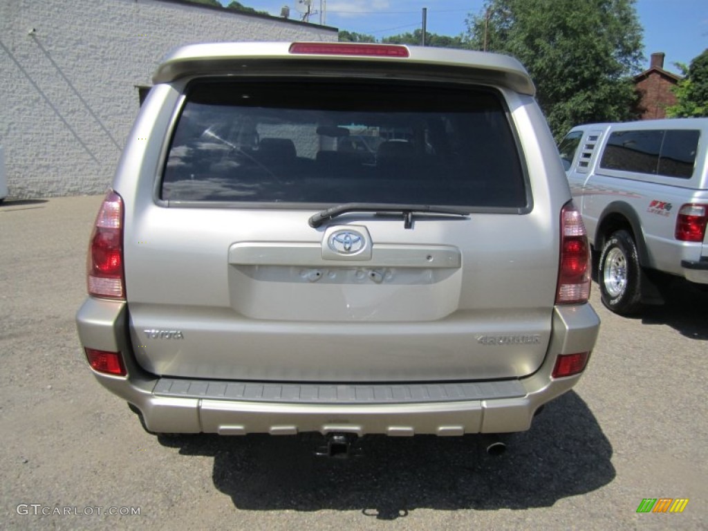 2004 4Runner Limited 4x4 - Dorado Gold Pearl / Stone photo #5