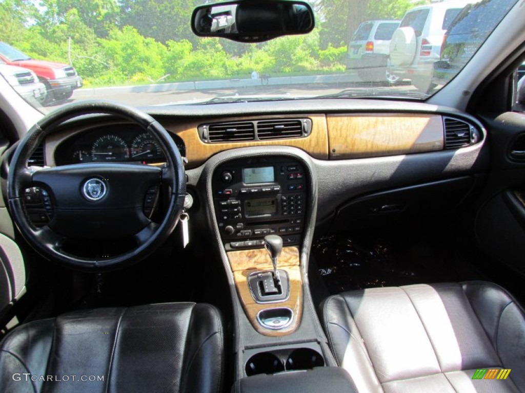2003 Jaguar S-Type 3.0 Charcoal Dashboard Photo #66830534