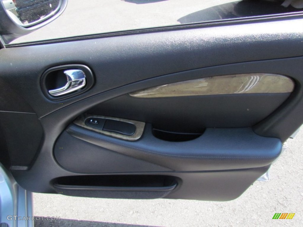 2003 Jaguar S-Type 3.0 Charcoal Door Panel Photo #66830570